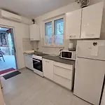Ustavdic Korčula