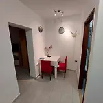 Ustavdic * Korčula
