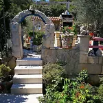 Appartement Ustavdic
