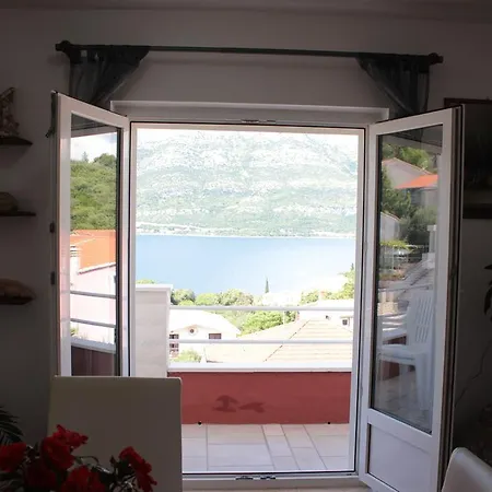 Apartment Ustavdic *