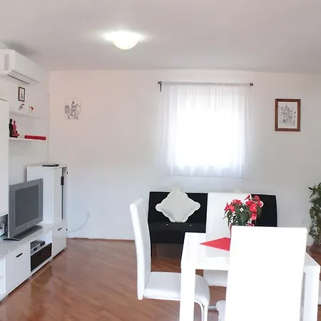 Ustavdic